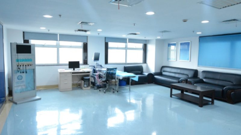 小标题：体检中心靠谱，先看认证与资质